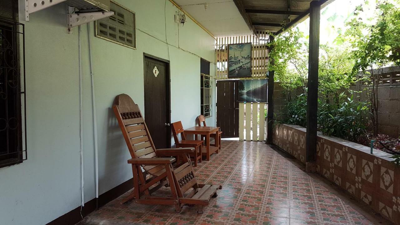 Boondee House Otel Mae Hong Son Dış mekan fotoğraf