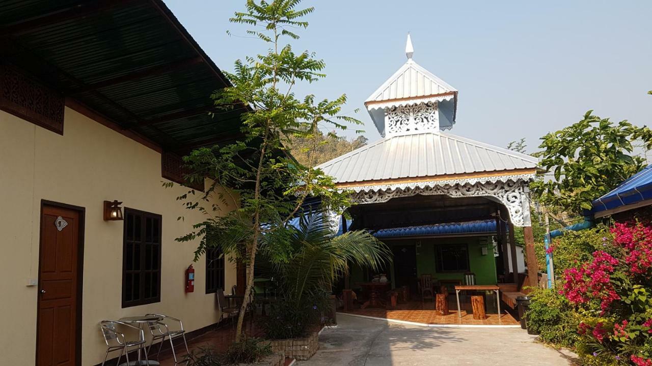 Boondee House Otel Mae Hong Son Dış mekan fotoğraf