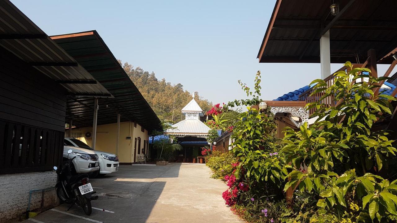 Boondee House Otel Mae Hong Son Dış mekan fotoğraf