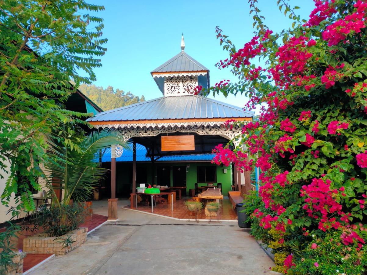 Boondee House Otel Mae Hong Son Dış mekan fotoğraf